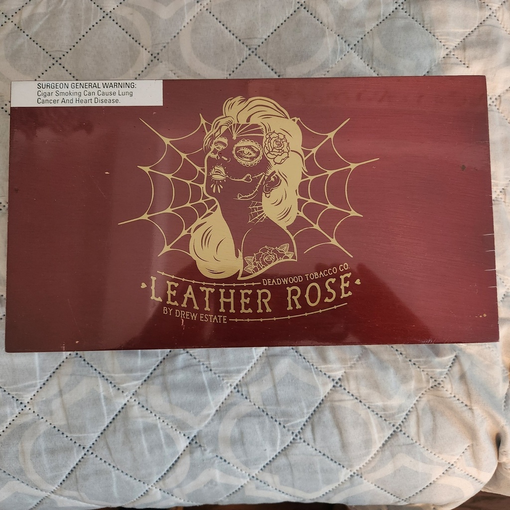[Deadwood]    Deadwood Leather Rose Box Torpedo 24pk